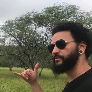 Meet your Posher, Christopher